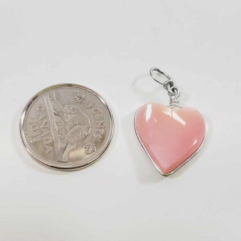 Hand Wired Heart Pendant - Unique Collectibles