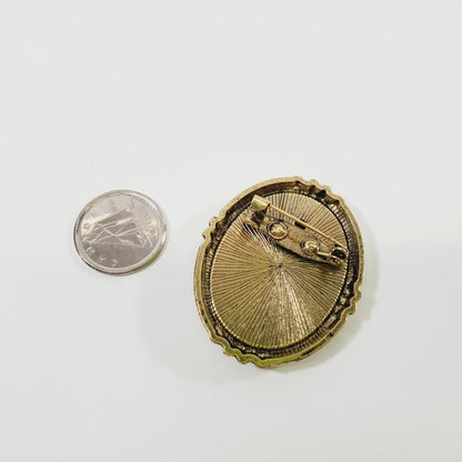Cameo Brooch - Unique Collectibles
