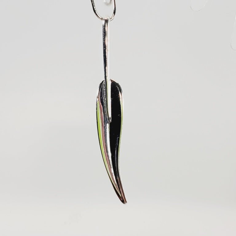 Leaf Pendant 3" long - Unique Collectibles