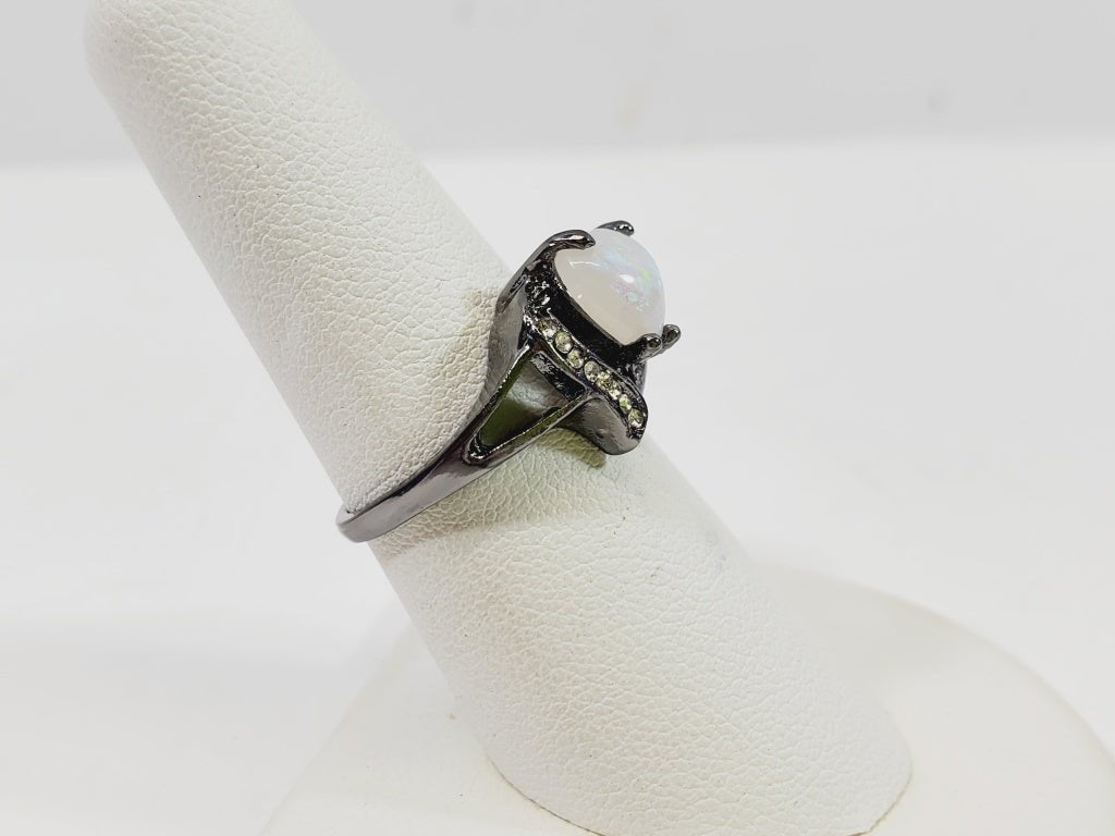 Fire Opal Created Ring Size 7 - Unique Collectibles