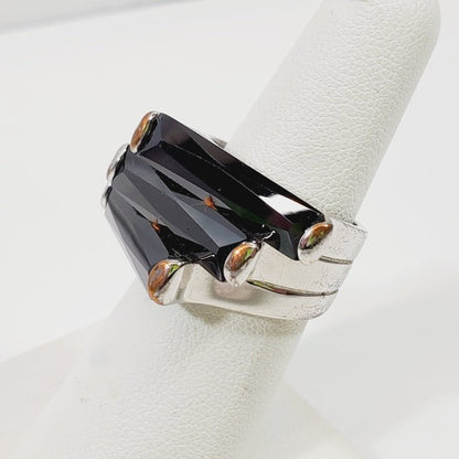 Vintage Crystal Ring Size 7 - Unique Collectibles