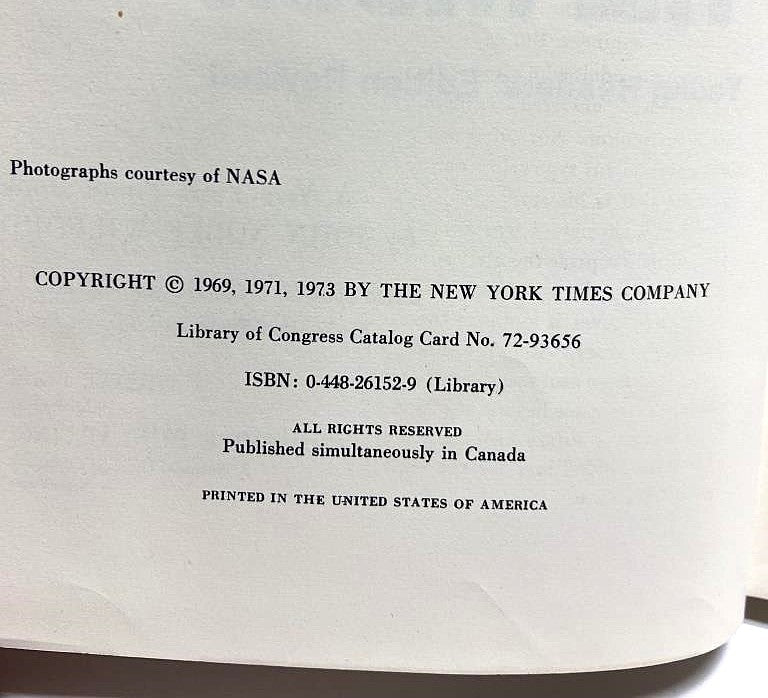 1973 We Reach The Moon by John Noble Wilford Hardcover - Unique Collectibles