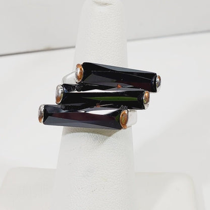 Vintage Crystal Ring Size 7 - Unique Collectibles