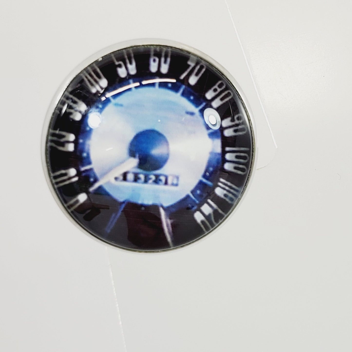 Speedometer Brooch - Unique Collectibles