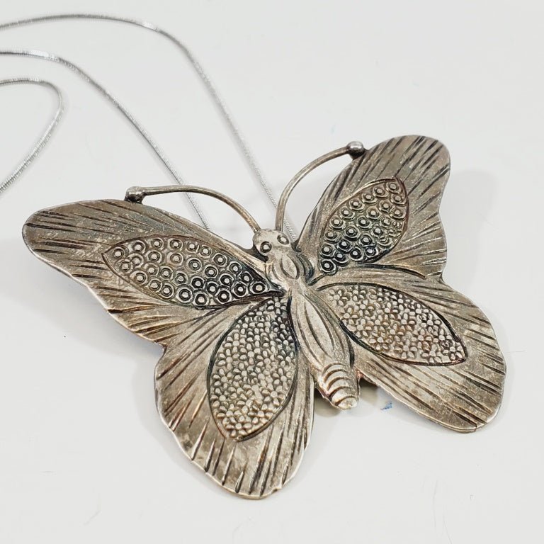Butterfly Pendant 20" Necklace - Unique Collectibles