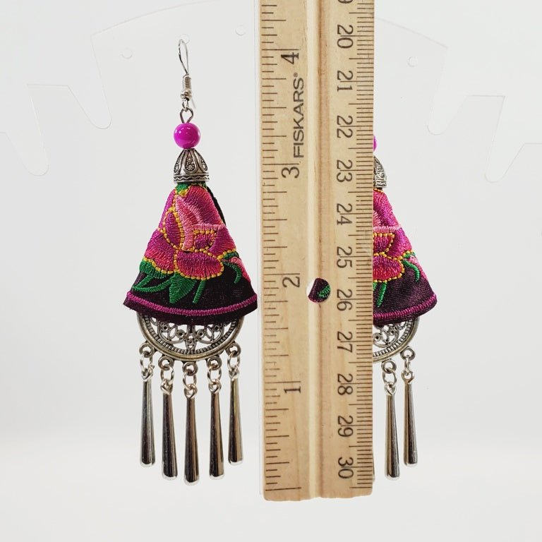 Asian Themed Earrings - Unique Collectibles