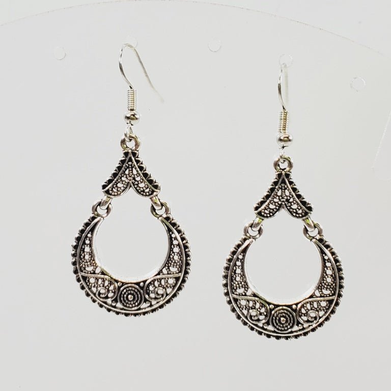 Vintage Earrings - Unique Collectibles