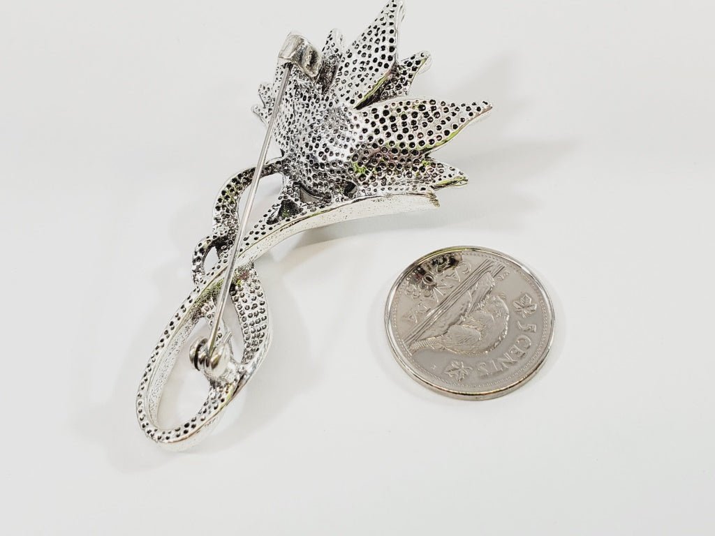 Faux Pearl Flower Brooch - Unique Collectibles