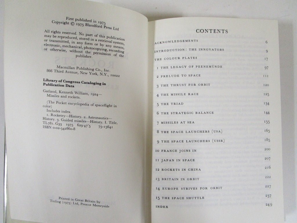 Missiles & Rockets 1975 by Kenneth Gatland - Unique Collectibles