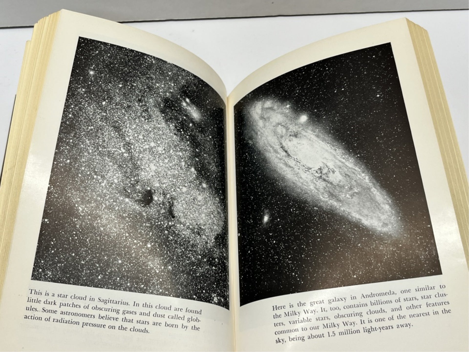 Space Traveler's Guide to Mars First Edition Dr I.M Levitt - Unique Collectibles