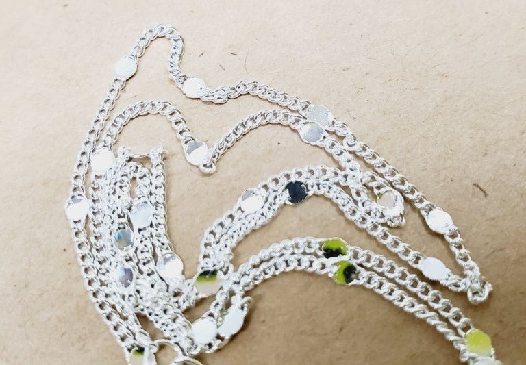 Dainty Chain With Heart Pendant 18" - Unique Collectibles