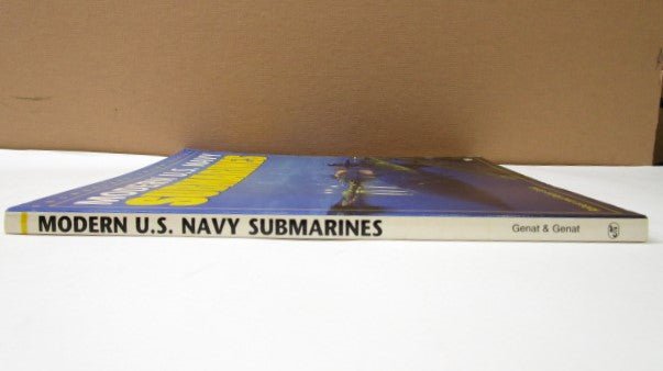 Modern U.S Navy Submarines BOOK by R and R Genat 1997 - Unique Collectibles