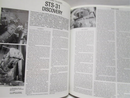 Space Year 1991: The Complete Record of the Year's Space Events edited by Nigel Macknight. - Unique Collectibles