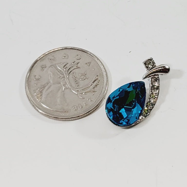 Ice Blue Crystal Pendant - Unique Collectibles