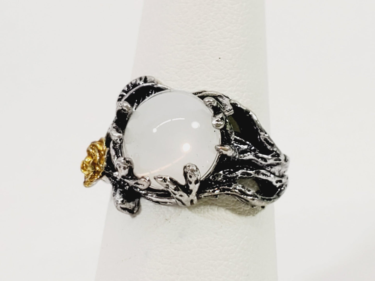 Figural Ring Size 6.5 Moonstone - Unique Collectibles