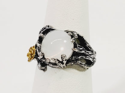 Figural Ring Size 6.5 Moonstone - Unique Collectibles