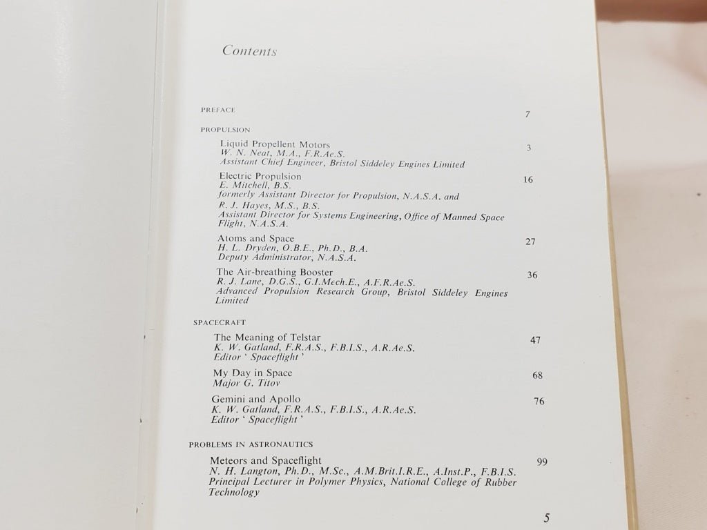 1963 BOOK Spaceflight Today by K.W.Gatland - Unique Collectibles