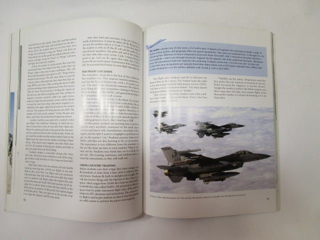 To Be a U.S Air Force Pilot Book 2004 by Henry Holden - Unique Collectibles
