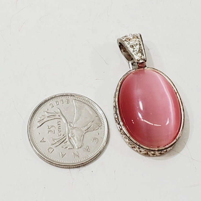 Vintage Pink Pendant - Unique Collectibles