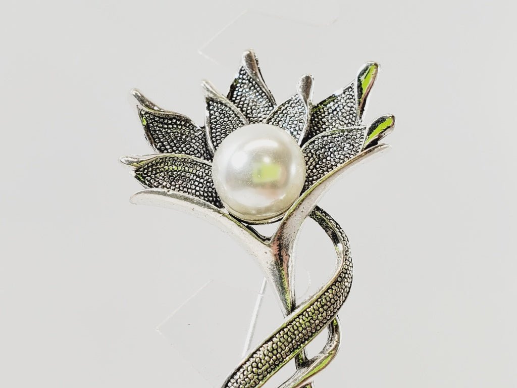 Faux Pearl Flower Brooch - Unique Collectibles