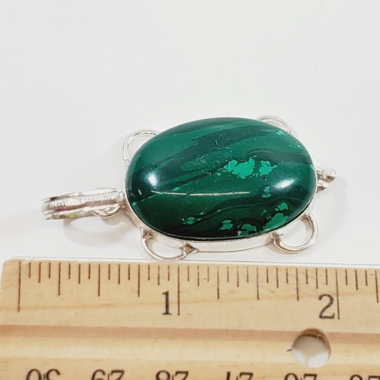 Green Agate Pendant - Unique Collectibles