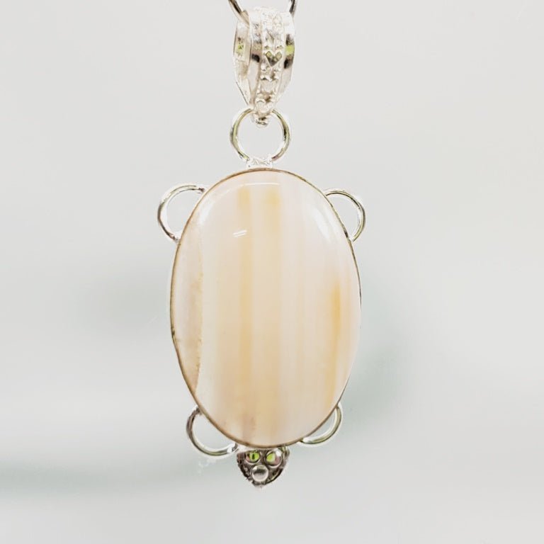Banded Agate Pendant - Unique Collectibles