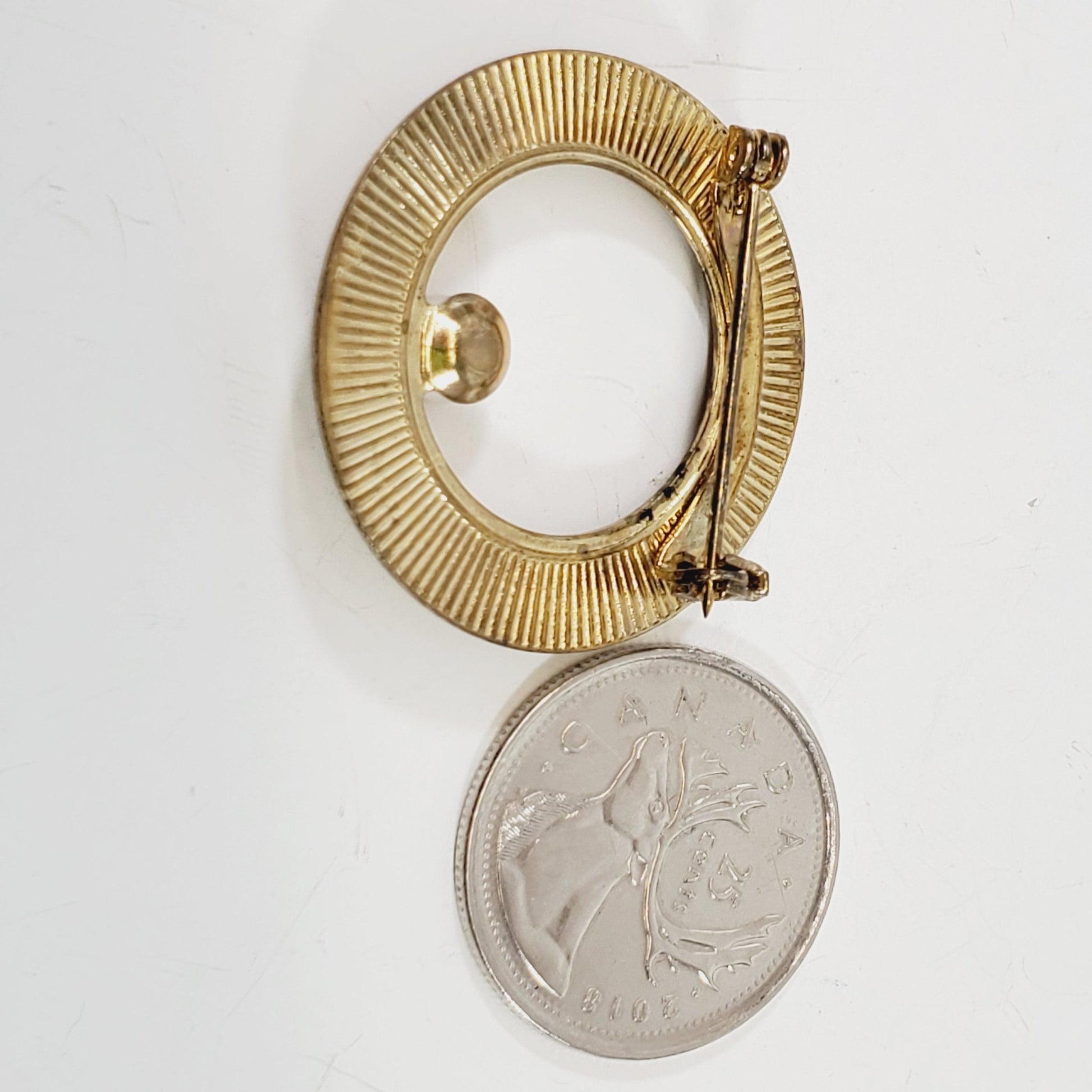 Vintage Faux Pearl Circular Brooch - Unique Collectibles