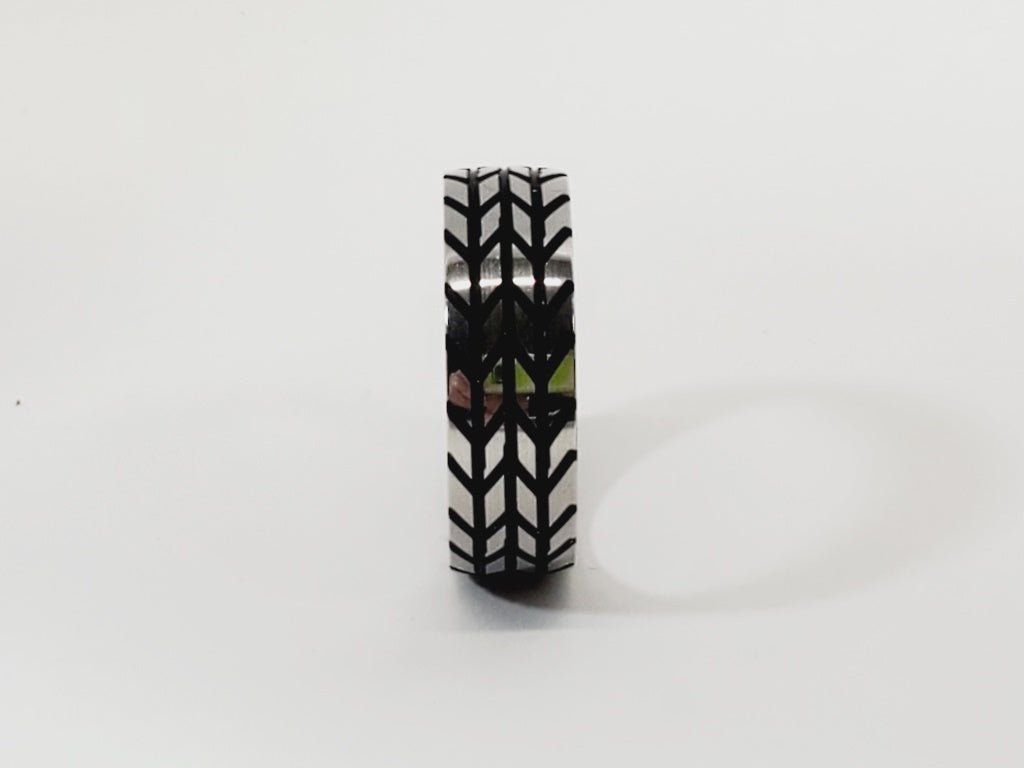 Stainless Steel Tire Tracks Men's Ring Size 12 - Unique Collectibles