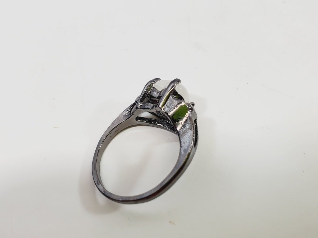 Fire Opal Created Ring Size 7 - Unique Collectibles