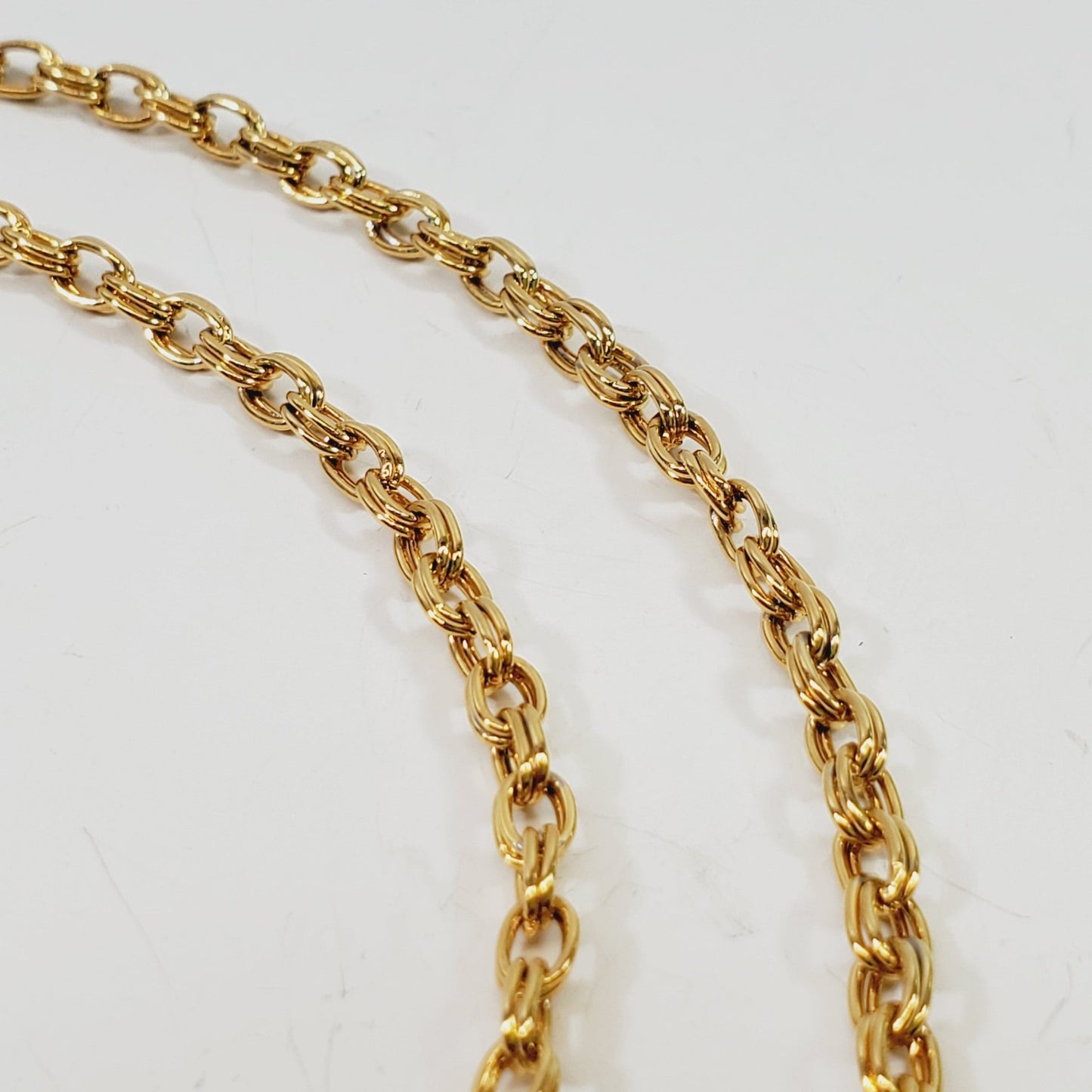 Vintage Goldtone Sweater Necklace Chain 32" - Unique Collectibles