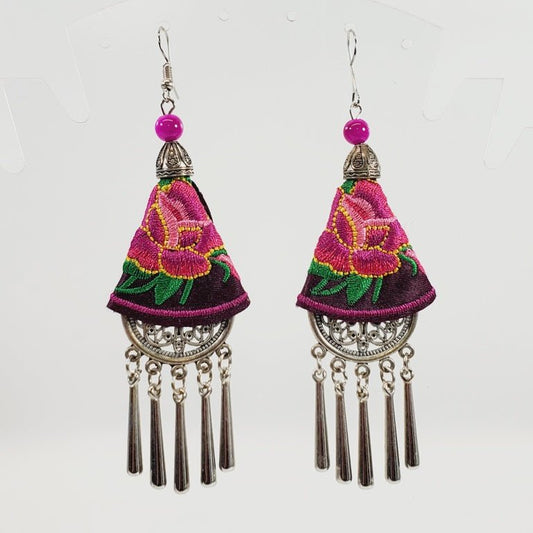 Asian Themed Earrings - Unique Collectibles