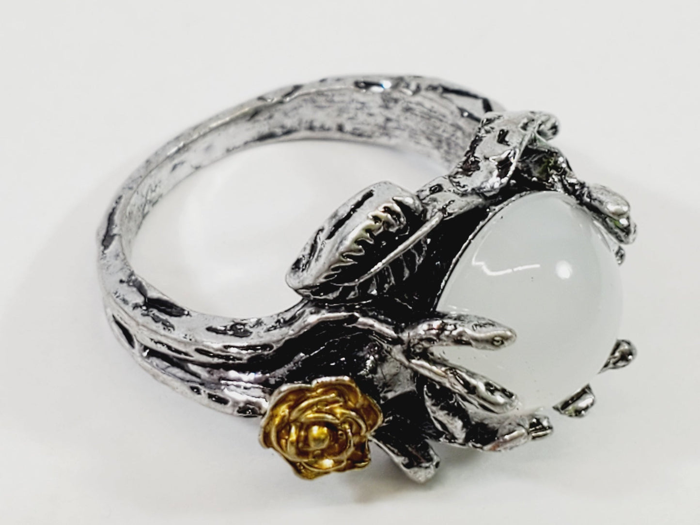 Figural Ring Size 6.5 Moonstone - Unique Collectibles