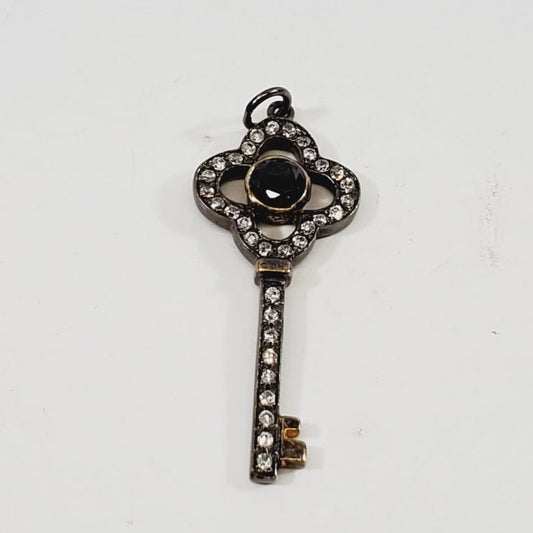 Vintage Key Pendant - Unique Collectibles