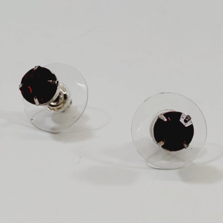 Gorgeous Red Crystal Stud Earrings - Unique Collectibles