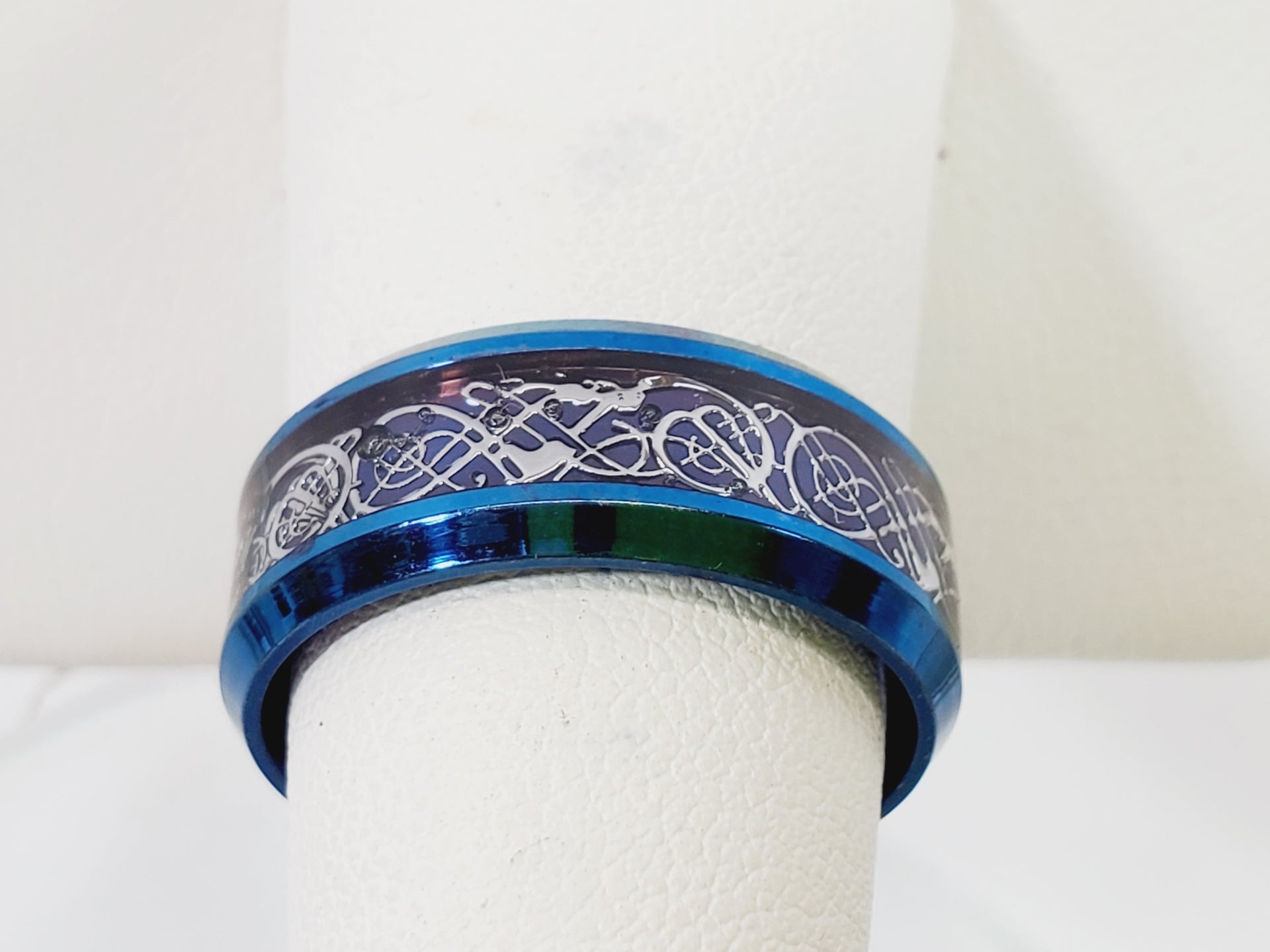 Stainless Steel Ring Size 8 - Unique Collectibles